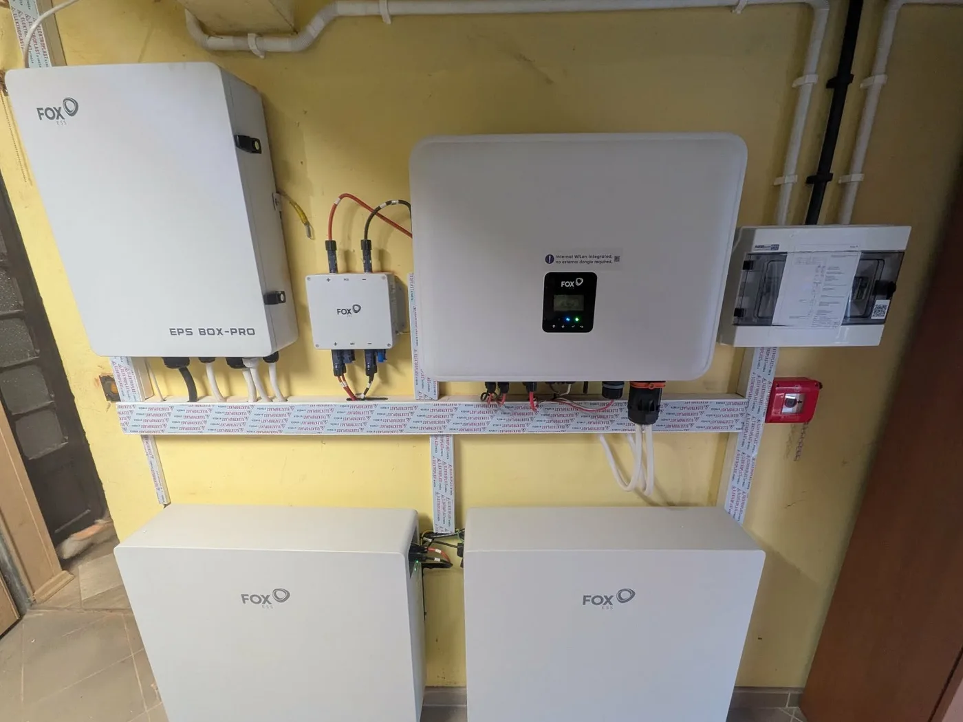 Montaż magazynu energii FoxESS 23,04 kWh, dwa moduły w Namysłów