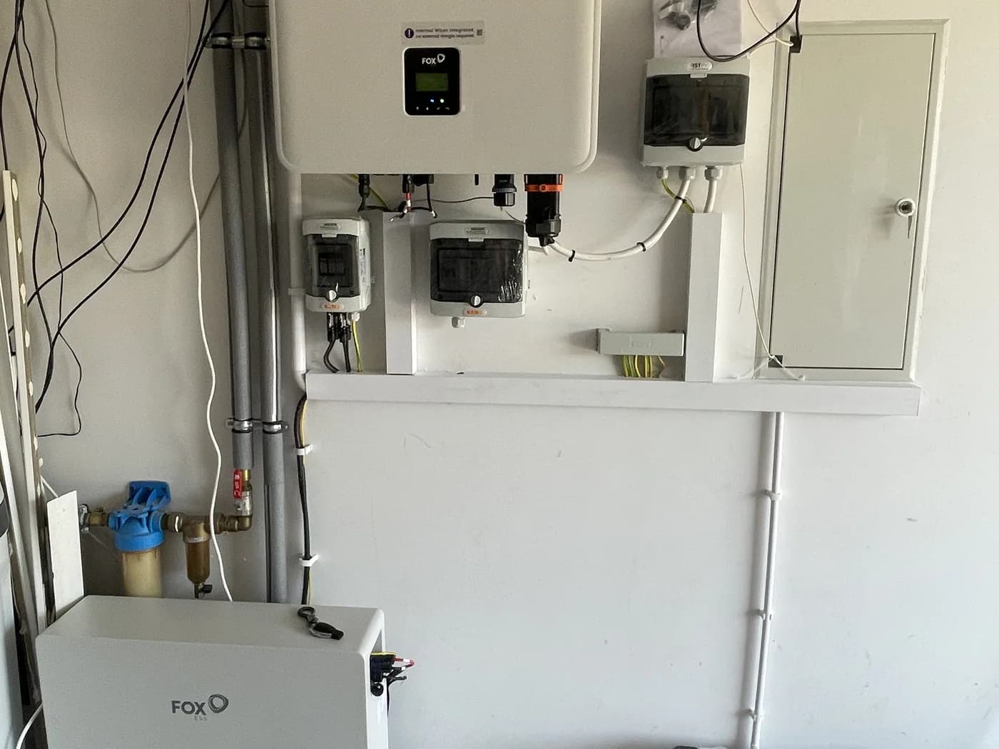 Montaż magazynu energii FoxESS 11,52 kWh (1/3)