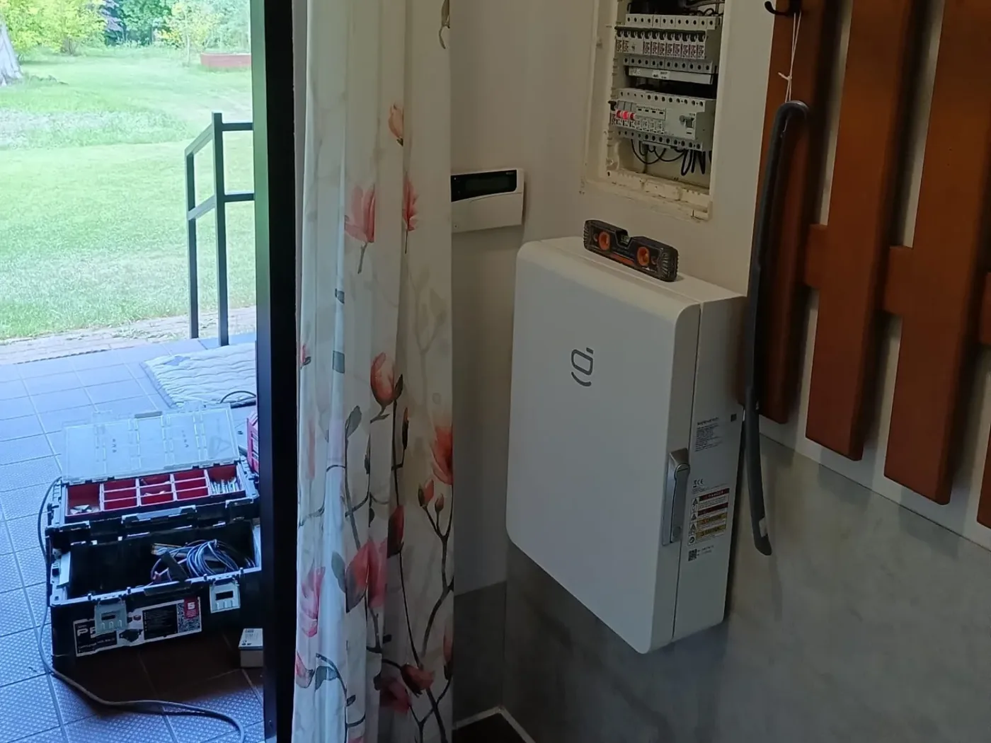 Magazyn energii Sigenergy SigenStor 27 kWh. Realizacja NEXBE.