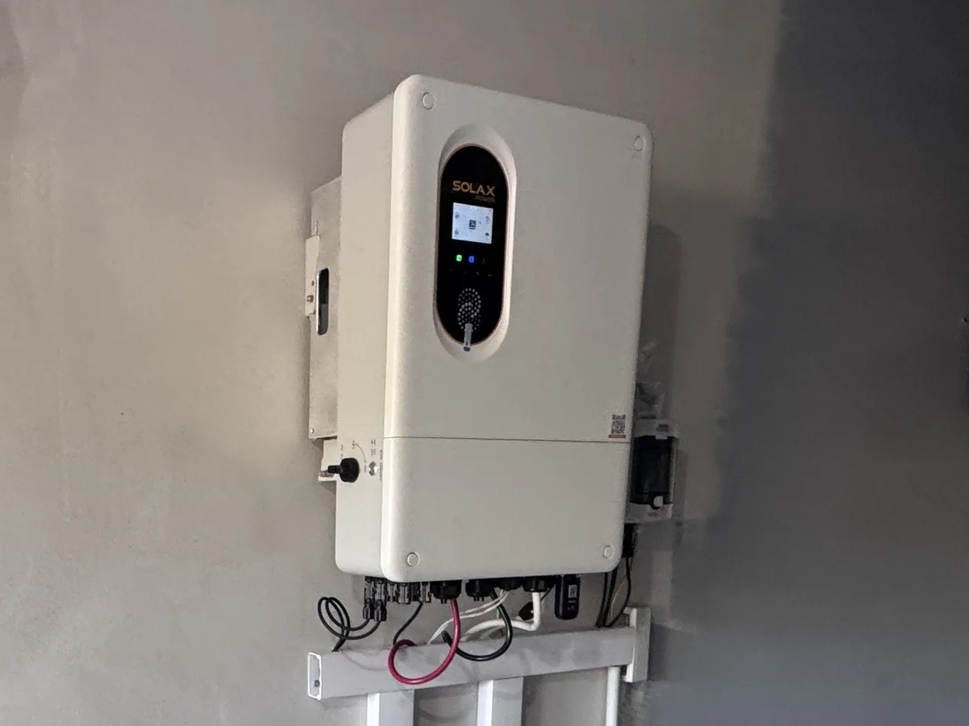 Montaż magazynu energii SolaX T-BAT-SYS-LV D53, trzy moduły w Moryń (1/1)